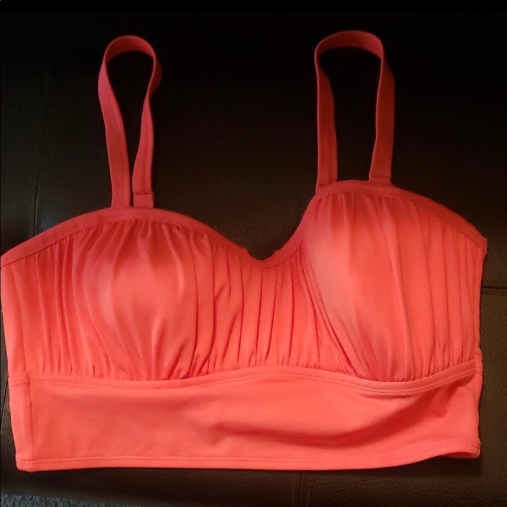 Coral Torrid bikini top, nwot size 1